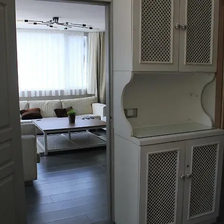 Funk Flat Apartment *