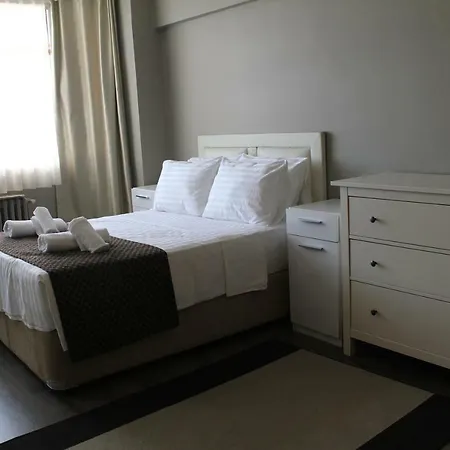 Funk Flat Apartment *